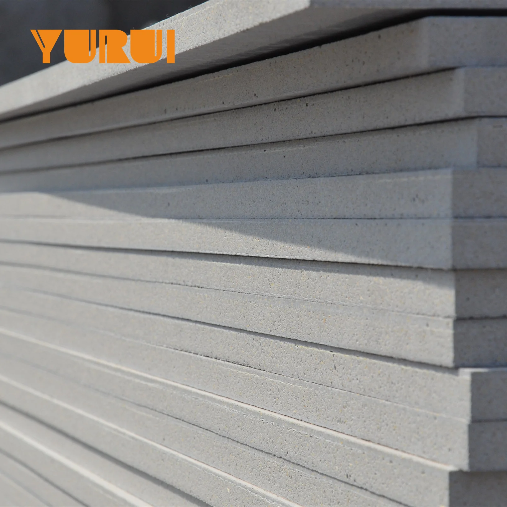 High-quality MgO board flooring has known for its fire resistance, moisture-proof, and anti-corrosion properties.