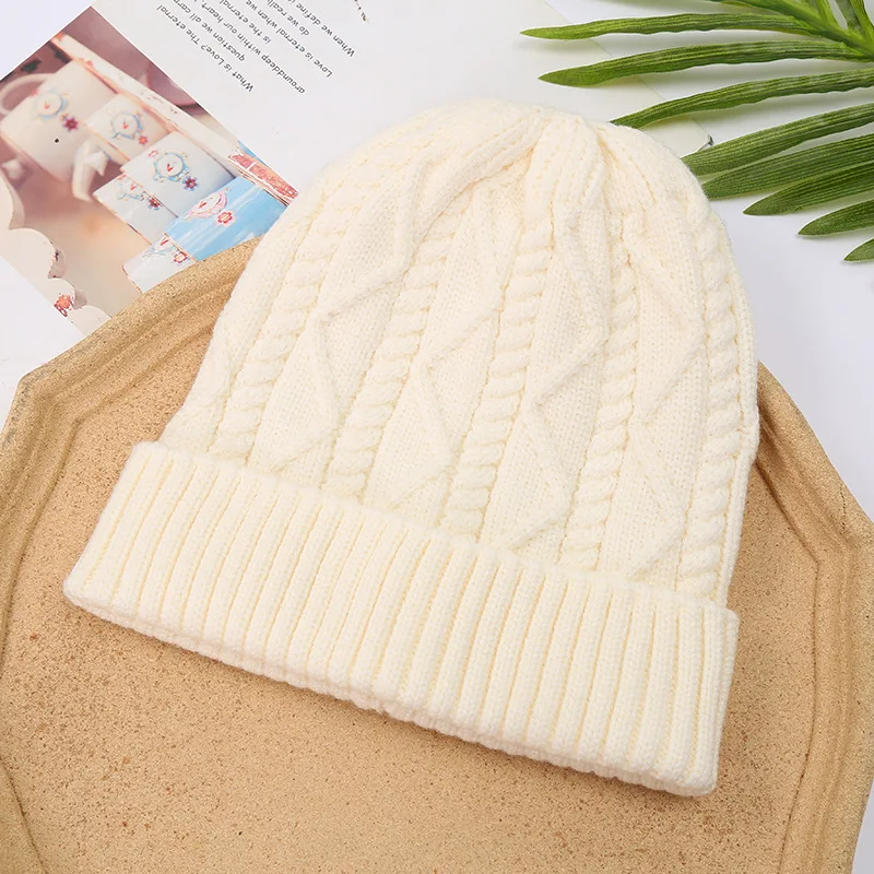 Quality Choice Unisex Winter Warm Hat Outdoor Knit Chunky Beanie with Soft Feature Patterned Beanie Machine Knitting