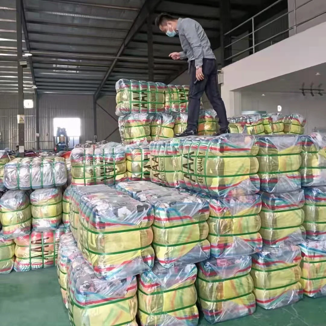 Second Hand Jeans First Grade Used Clothing Bale UK Wholesale Used Clothes