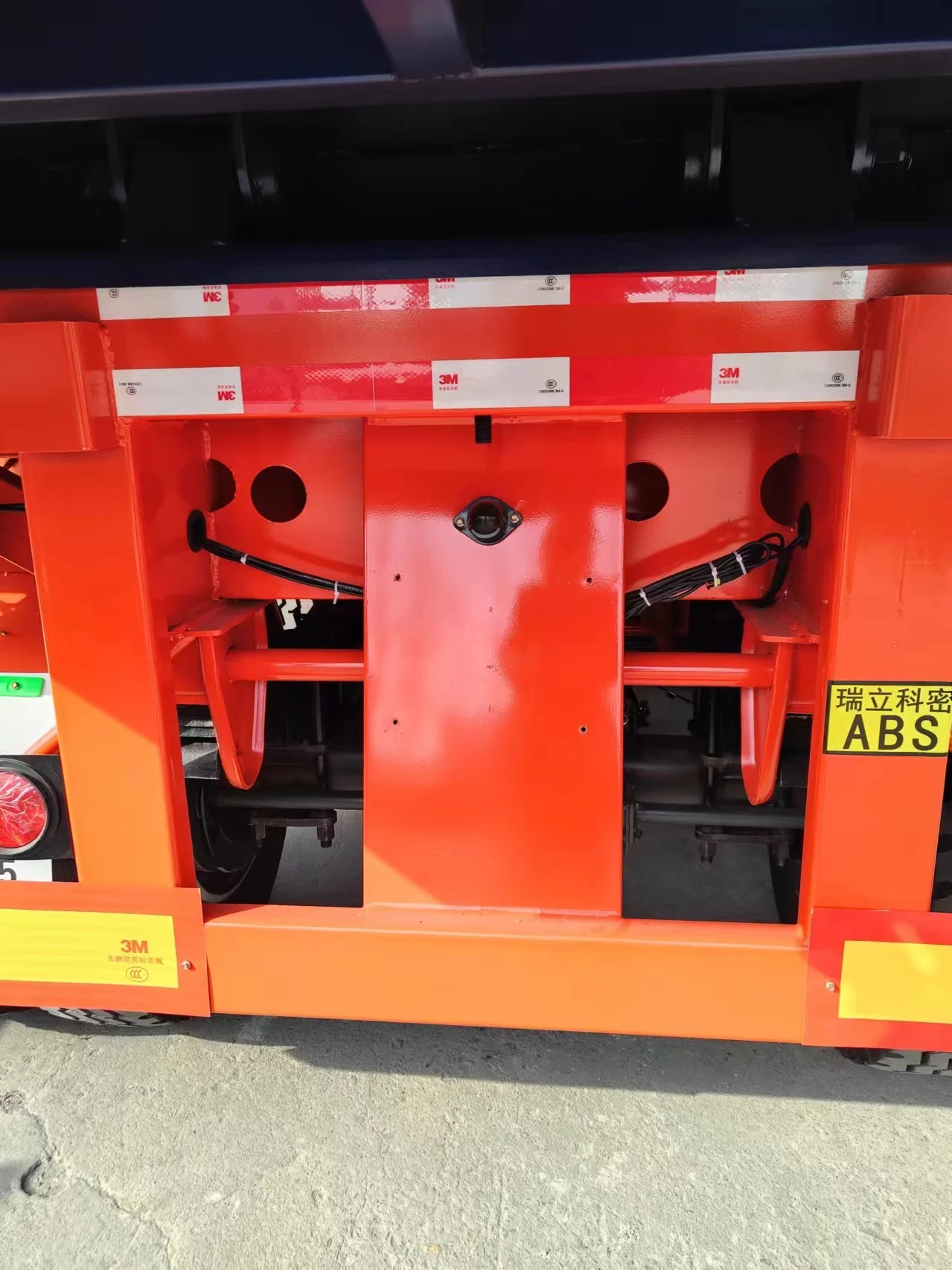 30 ft Container 3-Axis 9.5 m Dump Semi-Trailer from China Fast Delivery Cheap Price Steel Material for Sand Gravel Consignment