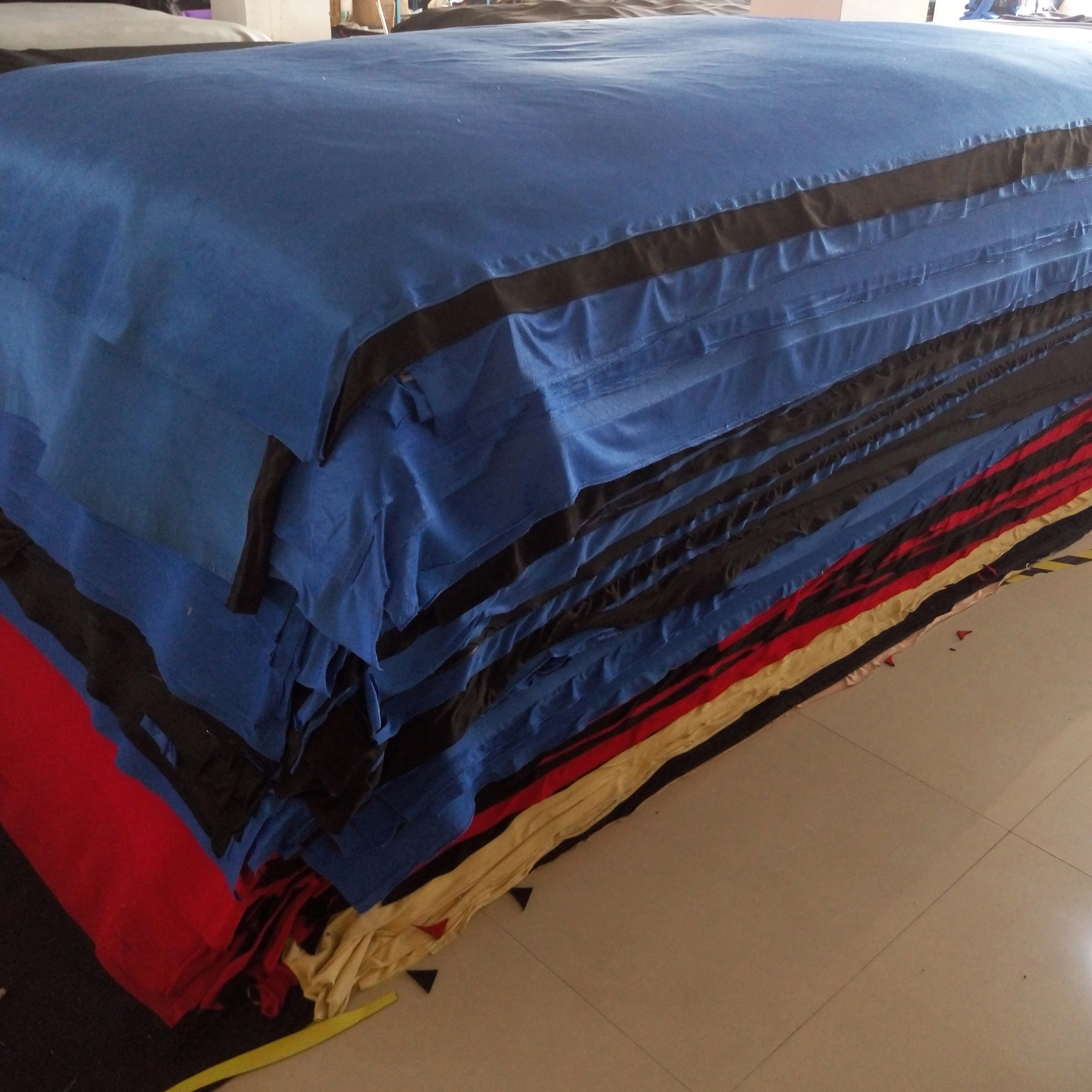 Индивидуальная цветная Неопреновая ткань различной формы