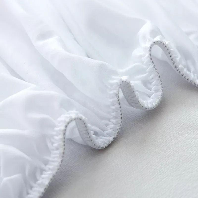 Four Seasons Premium Quality Hypoallergenic Zippered Queen Bed Encasement Mattress Protector Waterproof Mattress Covers MCG-0005