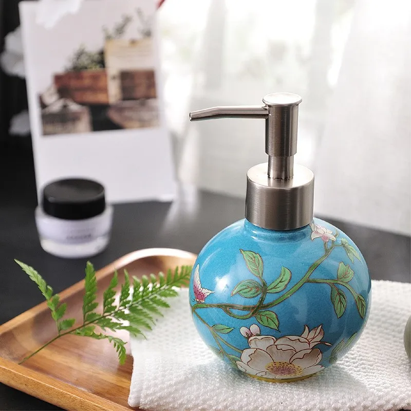 Country style Bathroom Accessories Set Gift Home Hotel Ceramic lotion bottle Liquid soap dispenser