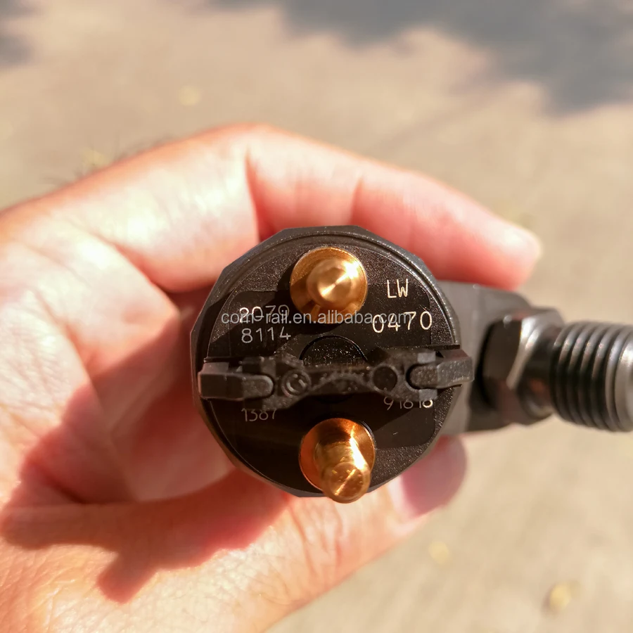 genuine 0445120470 0445120066 0798114 04290986 common rail injector