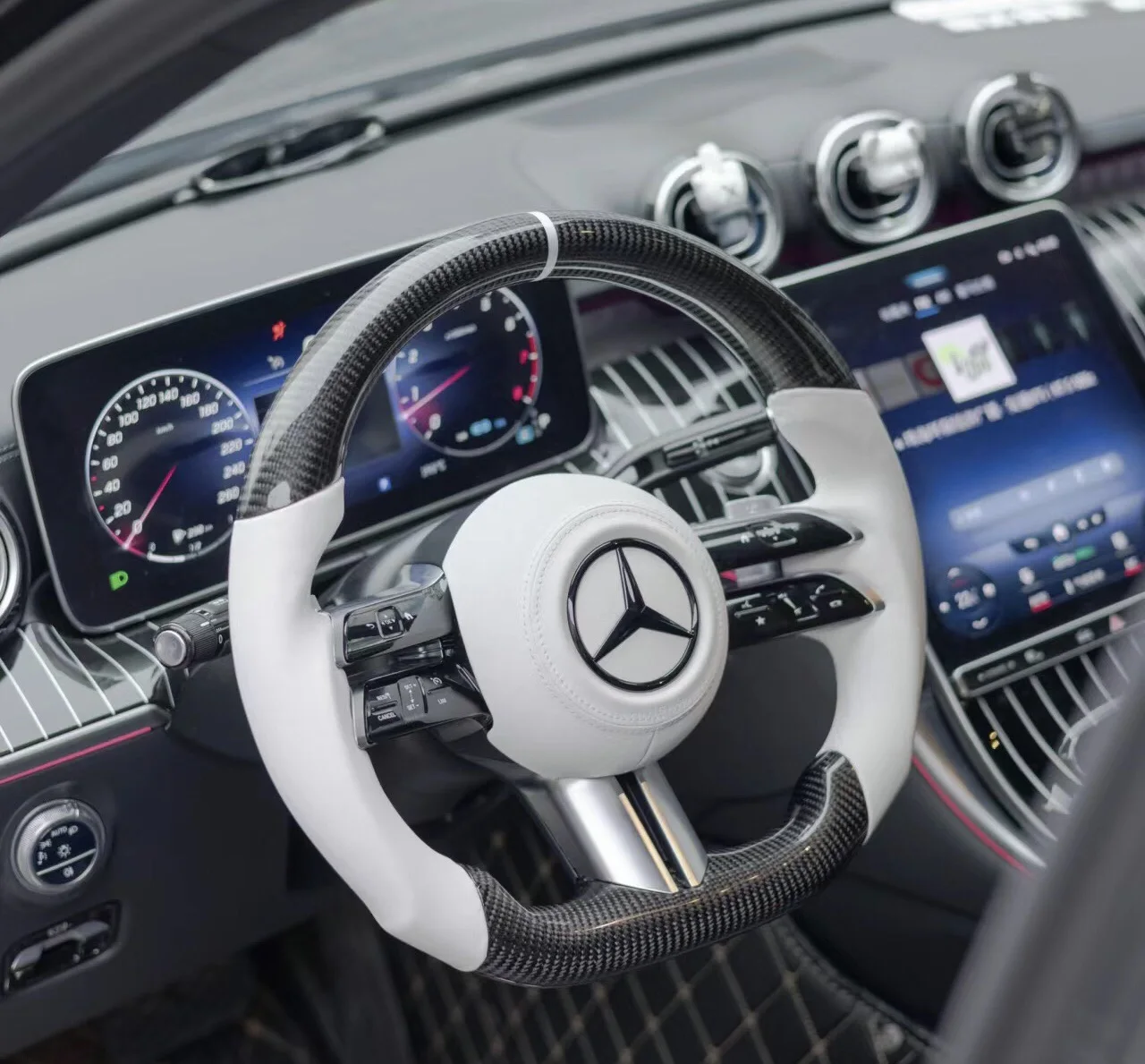 Custom Car Steering Wheel For Mercedes Benz B Class W212 GLA 45 W246 C Class W204 CLA Class C117 Carbon Fiber Steering Wheel