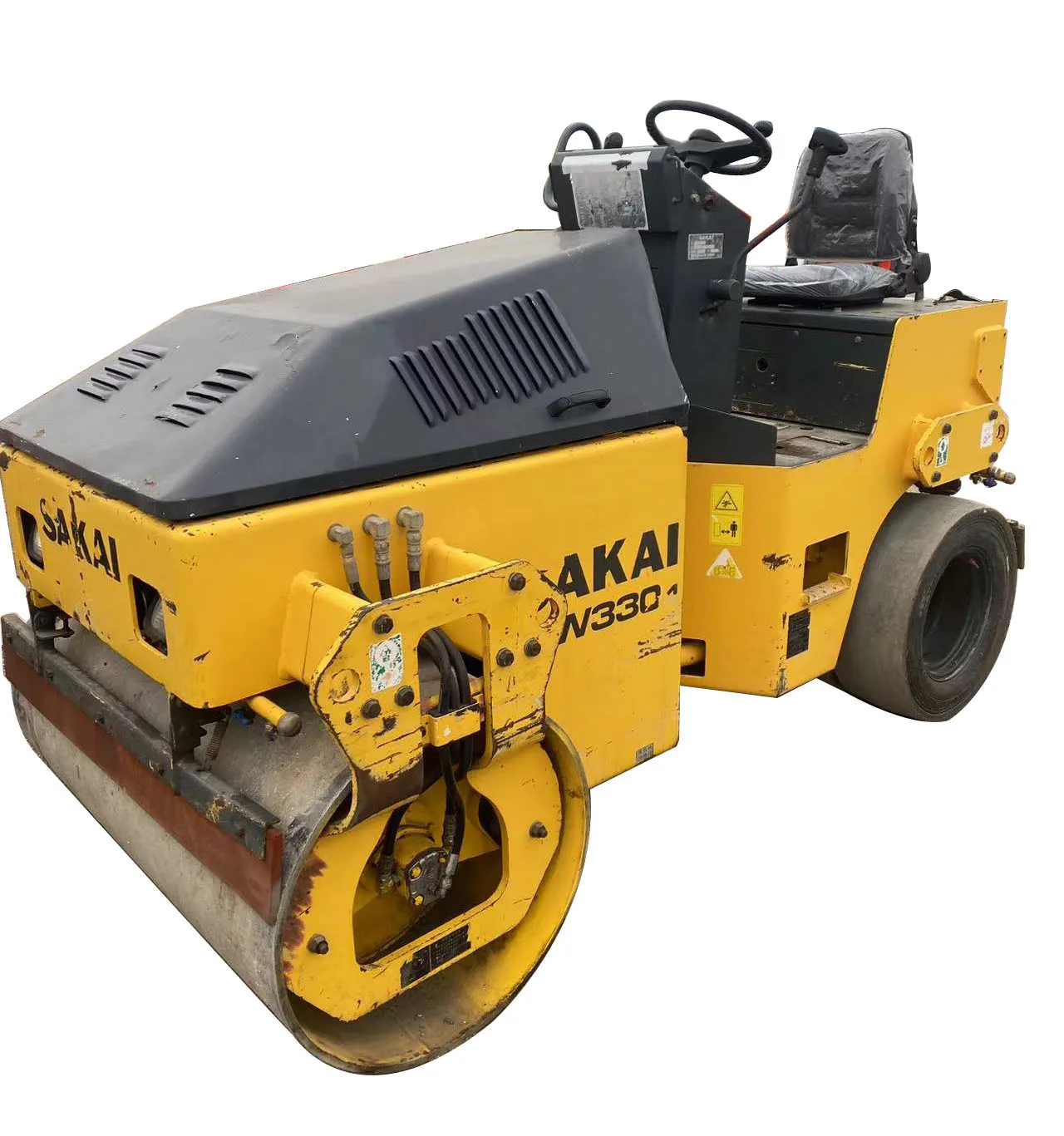 Good price Sakai Tw330-1 Used Motor Tire Roller Combination Good Condition Low Price EPA Bomag Hot Sale Core Pump Component