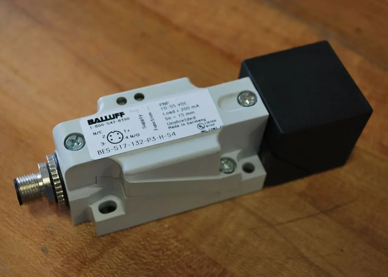 BALLUFF Inductive Proximity Sensor BESG06E60-PSC15B-EP01