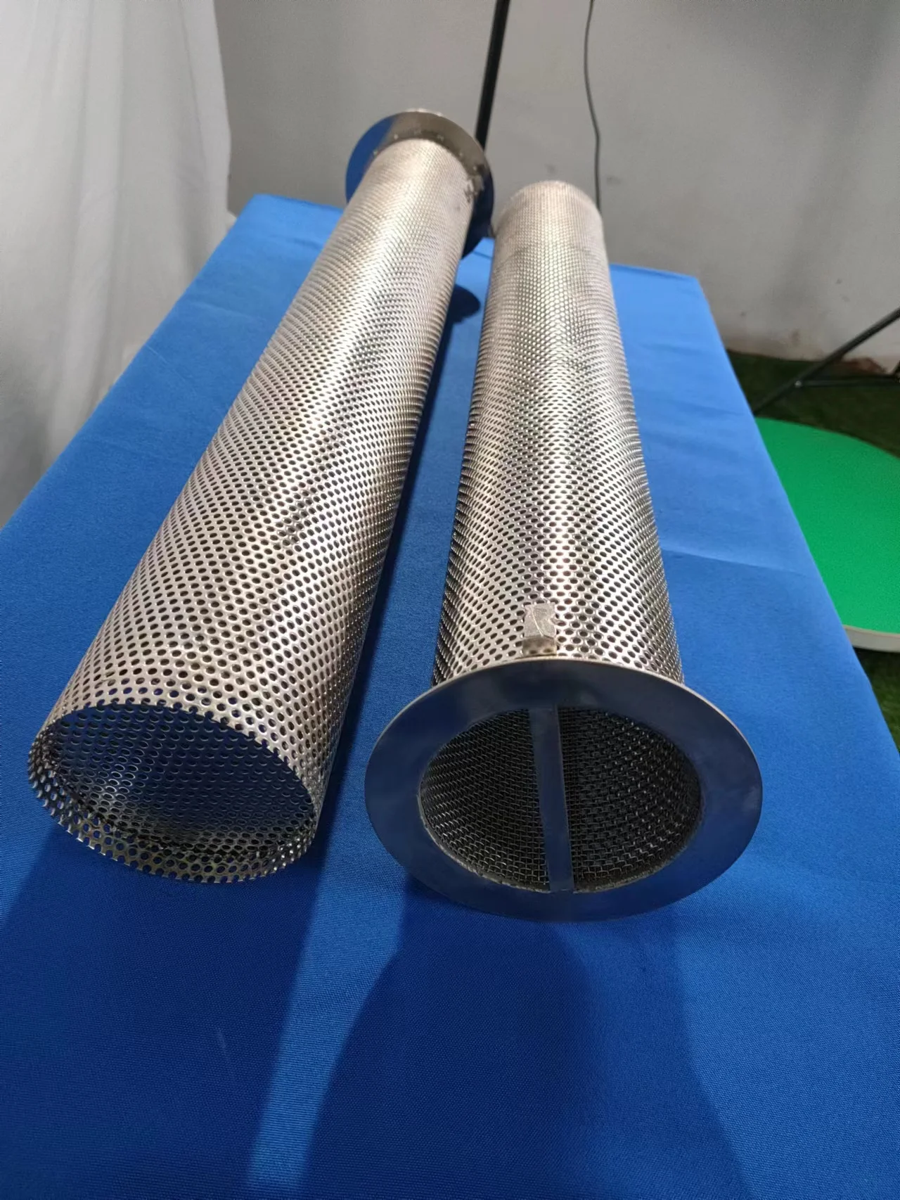 Ultra fine customization stainless steel round hole metal perforated tube filter manufacturer