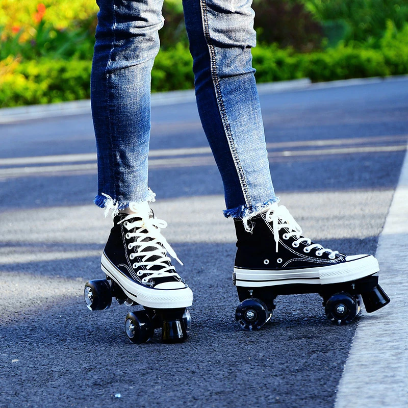 4 Wheels Retractable Quad Skate Double Roller Skates With Light In The