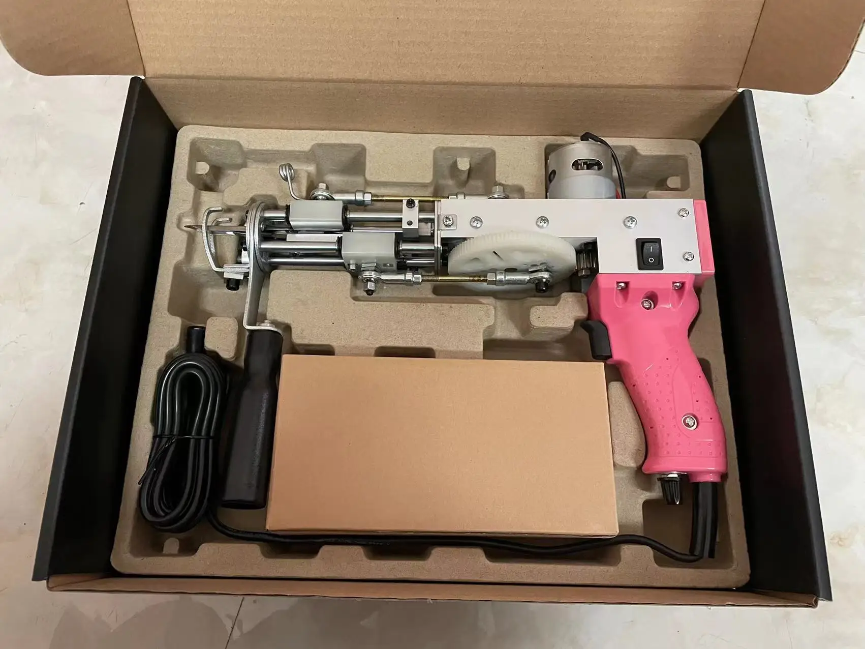 Ковер ковер пистолет Электрический ткачество Флокированный пулемет ручной вязальный ak-1