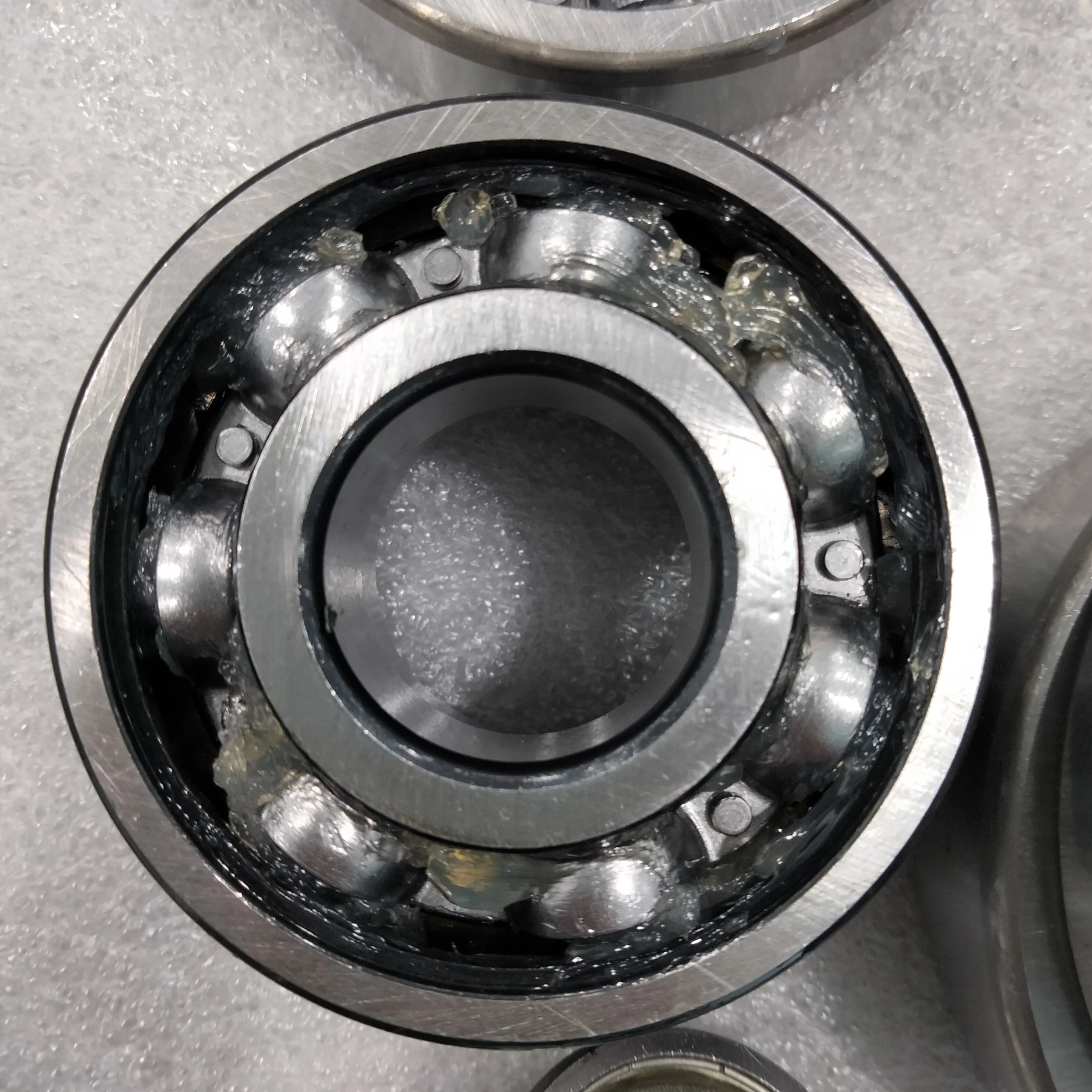 15X35X11mm Deep groove ball bearing 6202z 6202zz ceiling fan bearing 6202 6202rs 6202-2rs 6203 6204 6205 6206 6207 6208