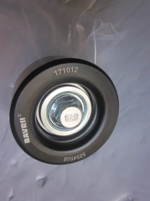 high quality diesel engine truck parts ISF2.8 belt tensioner idler pulley 5254598