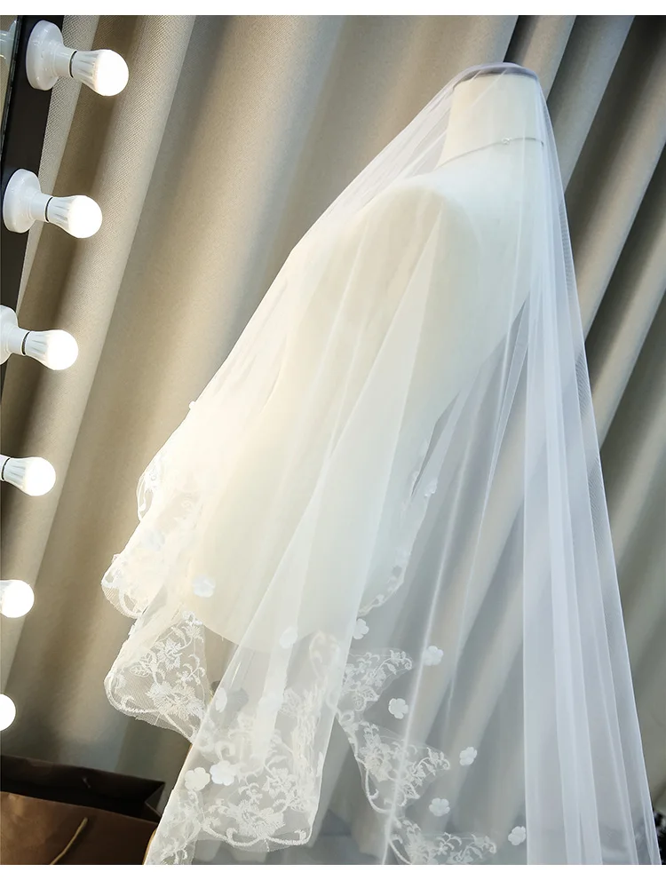 
Soft Bridal Veil Wedding Veil Sequins Lace Long Bridal Veil with Comb 