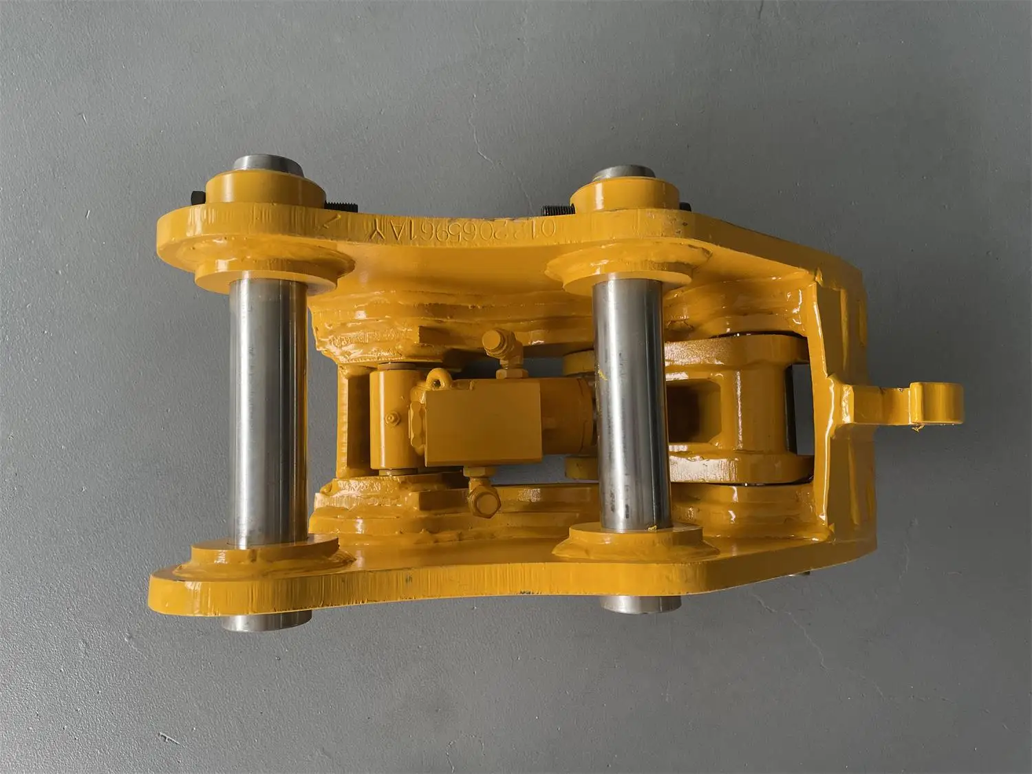 Huitong Manufacturer Hot Sale Hydraulic Quick Coupler for 4-50T Excavators Customized with High Quality