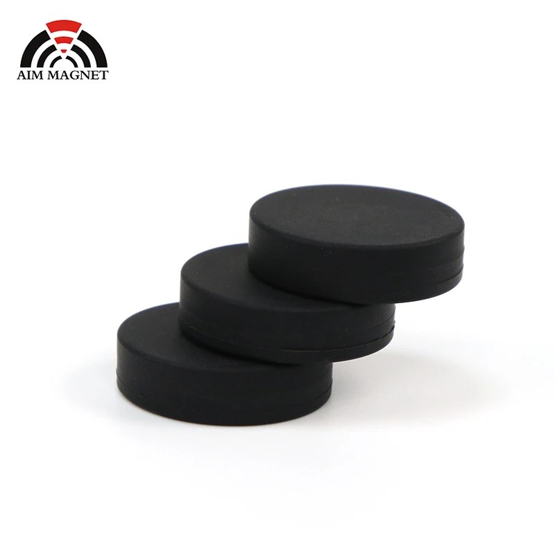 Black Rubber Coated Round N52 neodymium magnet Waterproof