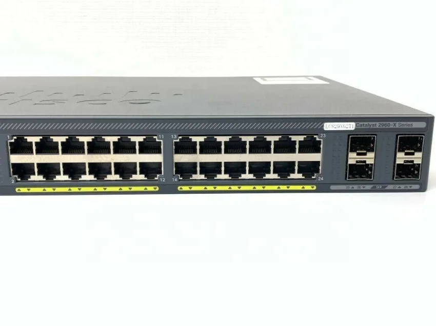 WS-C2960X-24TS-L C 2960X переключатель 24 GigE 4 х 1G SFP