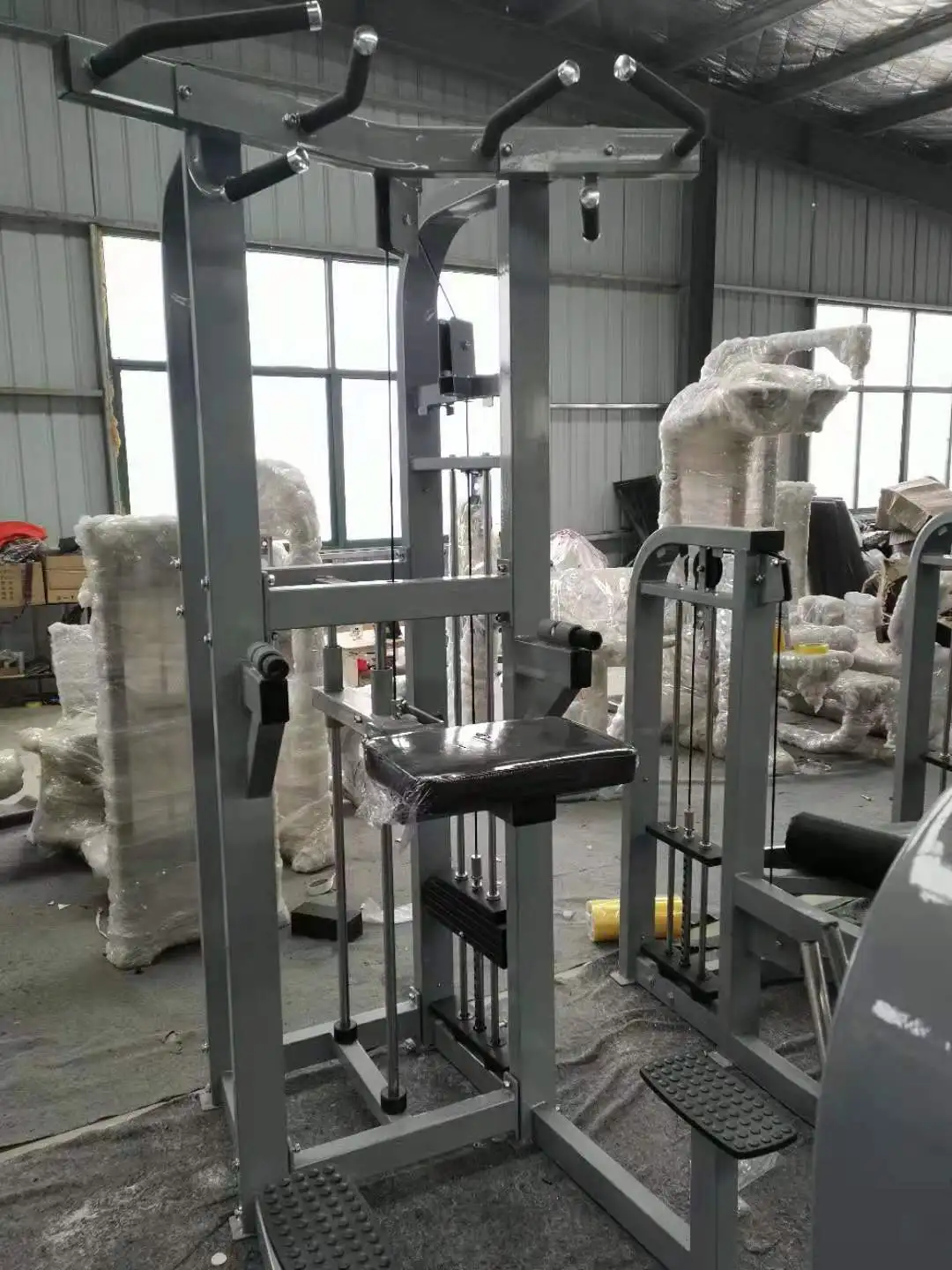 RuiBu-9037 Wholesale New Design Exercise Functional Trainer Machine Commercial Gym Fitness Equipment Assisted Chin/Dip