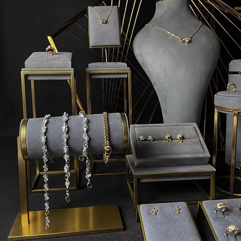 Decorative trinkets trays for organizing necklaces, earrings, keys, ceramics, watches, jewelry, mobile phones, signs, props, ret