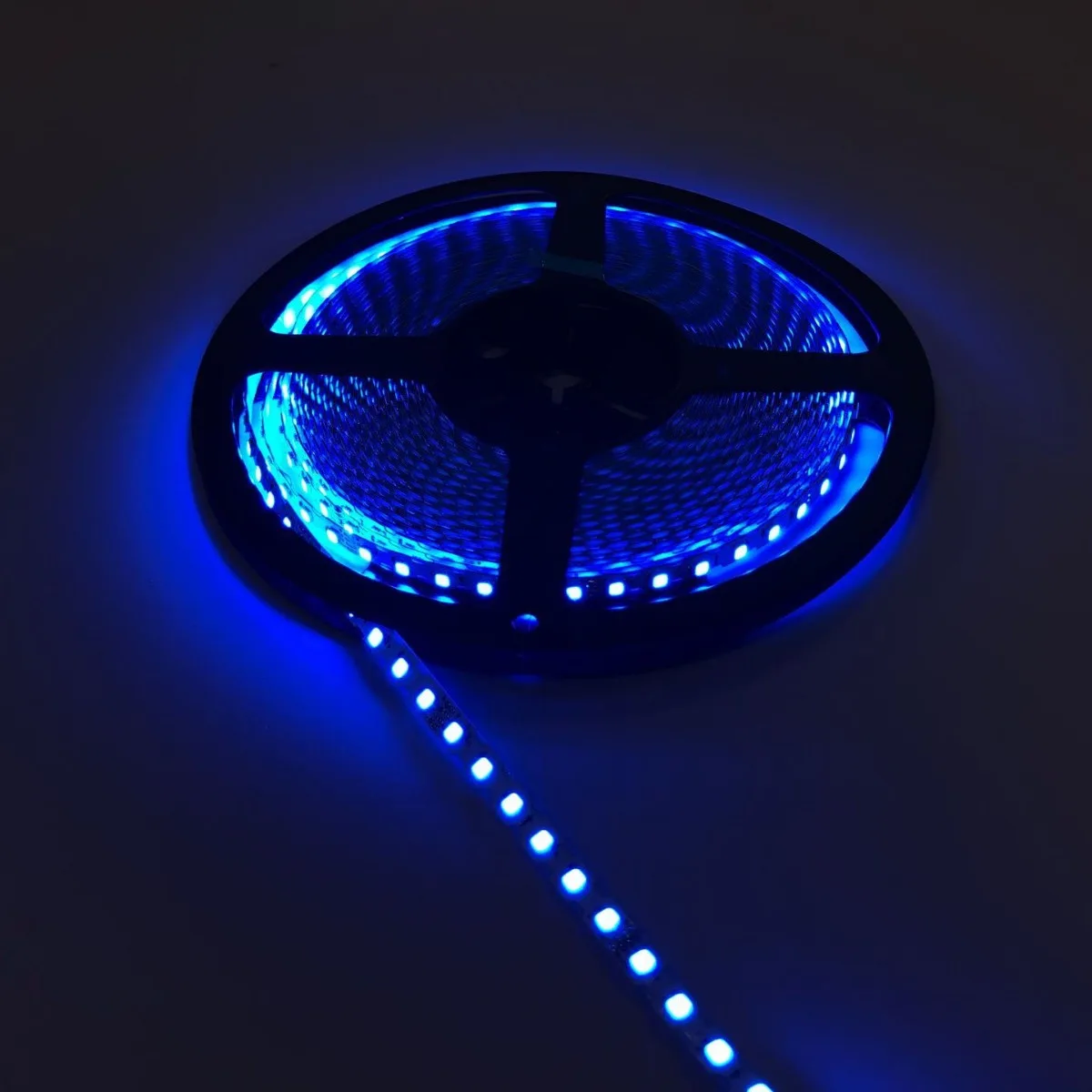 Direct Factory Sale RGB 12V LED Atmosphere Light Bar 108LEDs Plastic Body Remote Control Dimming Landscape Light Strings