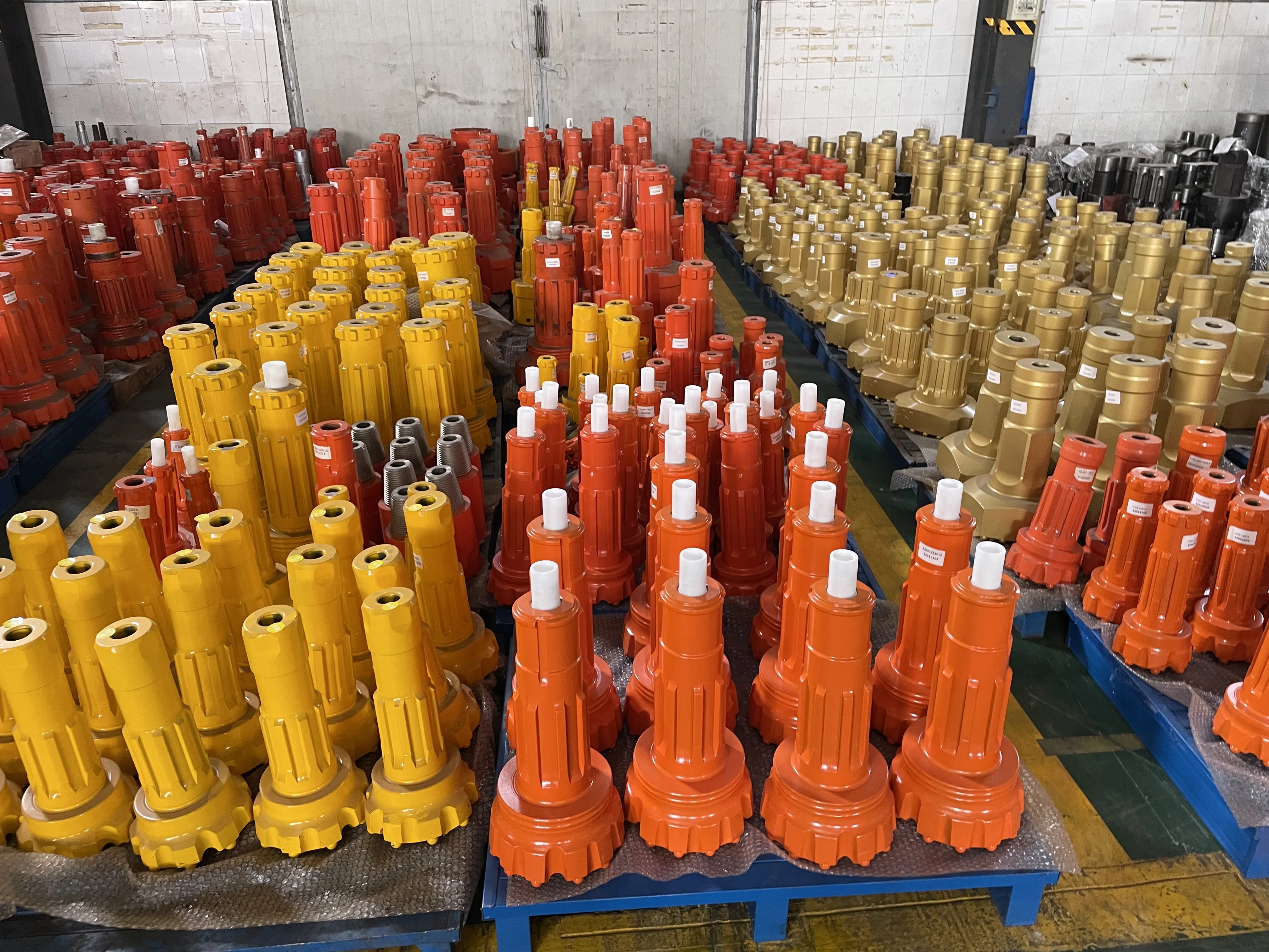 DTH bit 152/165/171/190/203mm Drill bits used in pneumatic drilling rigs, down-the-hole drill bits, using air systems