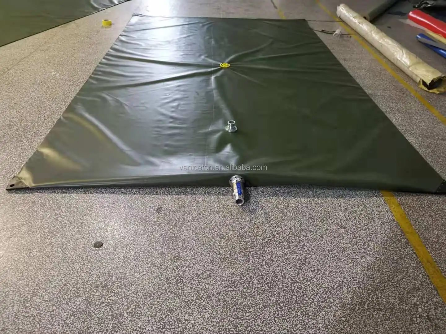 Various Specifications Strong Fuel Bag Steel Stainless Diesel Bladder Portable Fuel Tank With Standpipe