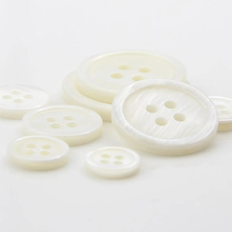 ABPF Высокое Качество Пользовательский логотип натуральная оболочка пуговицы белые речные пуговицы для рубашек пуговицы