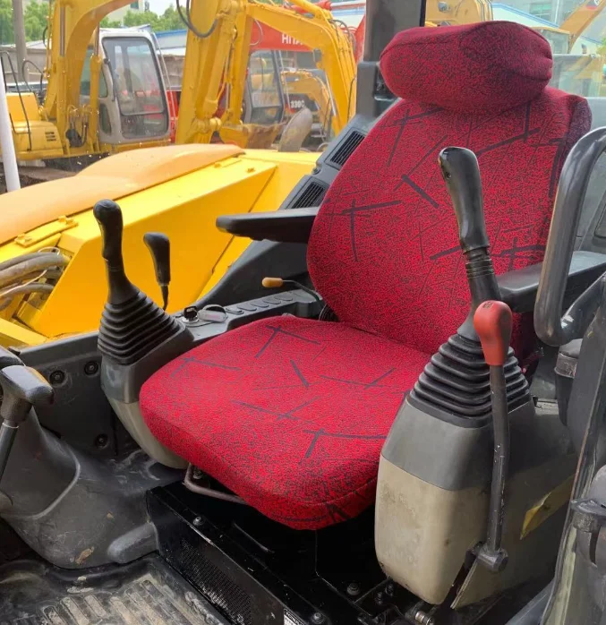 Wholesale second-hand komatsu pc78 pc78us-6 pc78-6 used mini excavator 7ton 78-8 used excavators