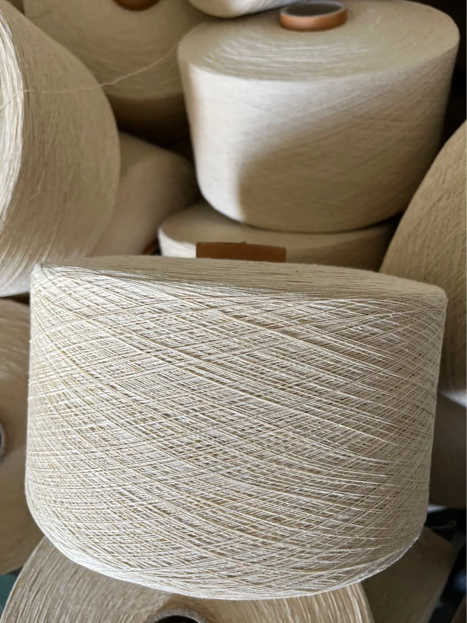Nm10 1 recycle cotton polyester yarn for knitting gloves