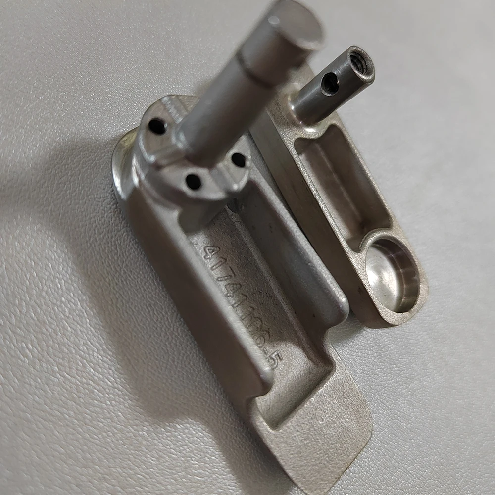 Zinc, aluminum alloy die casting parts(Table fasteners on airplanes, trains)
