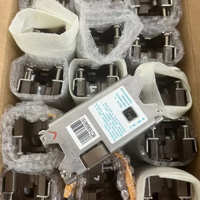 Fisher 6200 Positioner Double-acting Positive Acting Amplifier 38b5768x052 38b5786x032