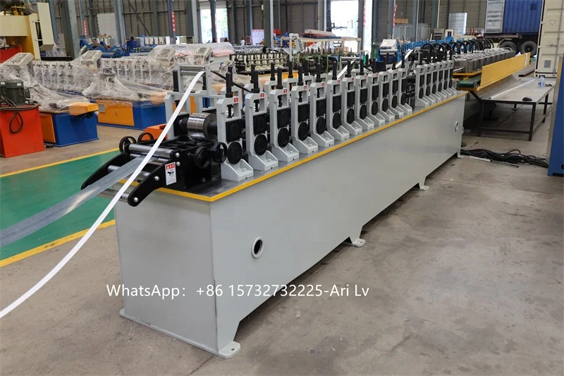 Professional Fully Auto Ceiling t grid roll forming machine Cross t bar roll forming machine in China