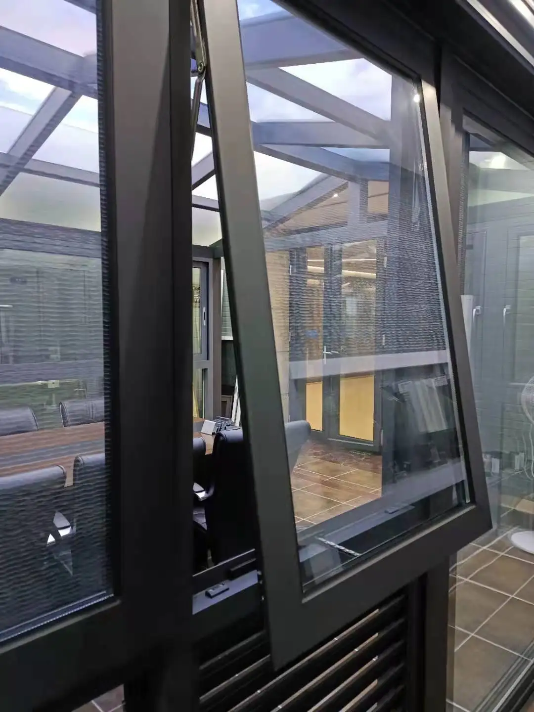 Australia AS2047 villa home manual aluminum awning window chain awning window aluminum tempered glass aluminum awning windows