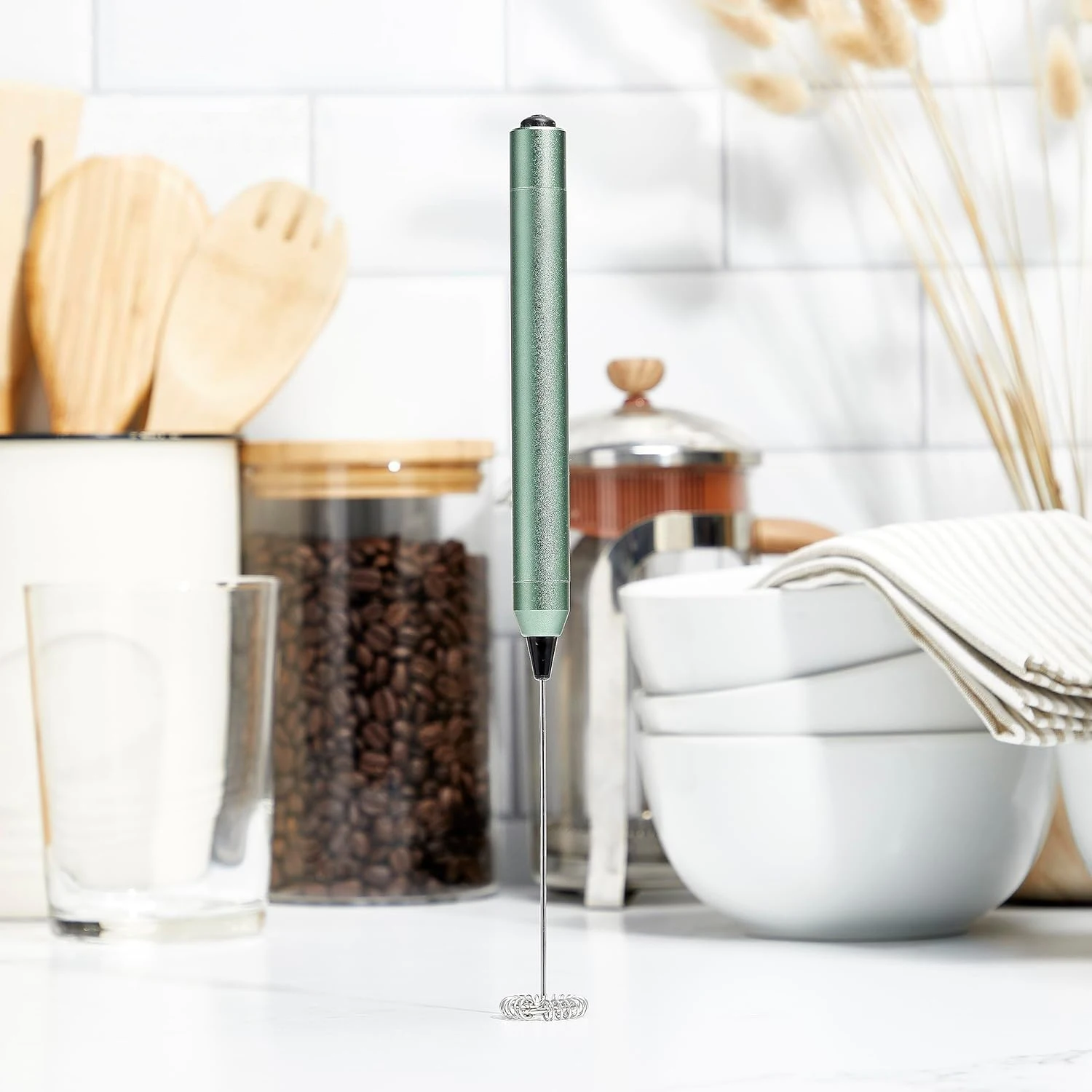 Hot Sell Espresso Accessories Electric Stainless Steel Milk Foam Maker Stirring Stick Mini Portable Handheld Milk Frother