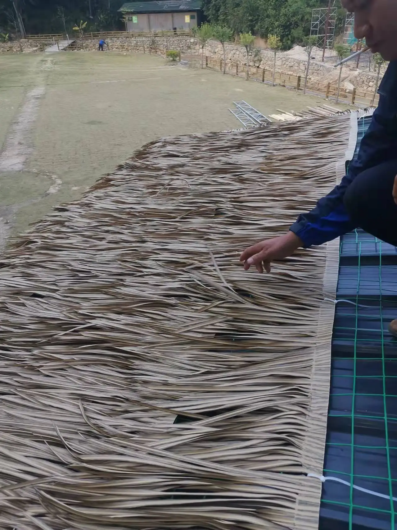 Оптовая продажа, переработанные пластиковые зонты, Hdpe palпа, кровельные плитки, солома