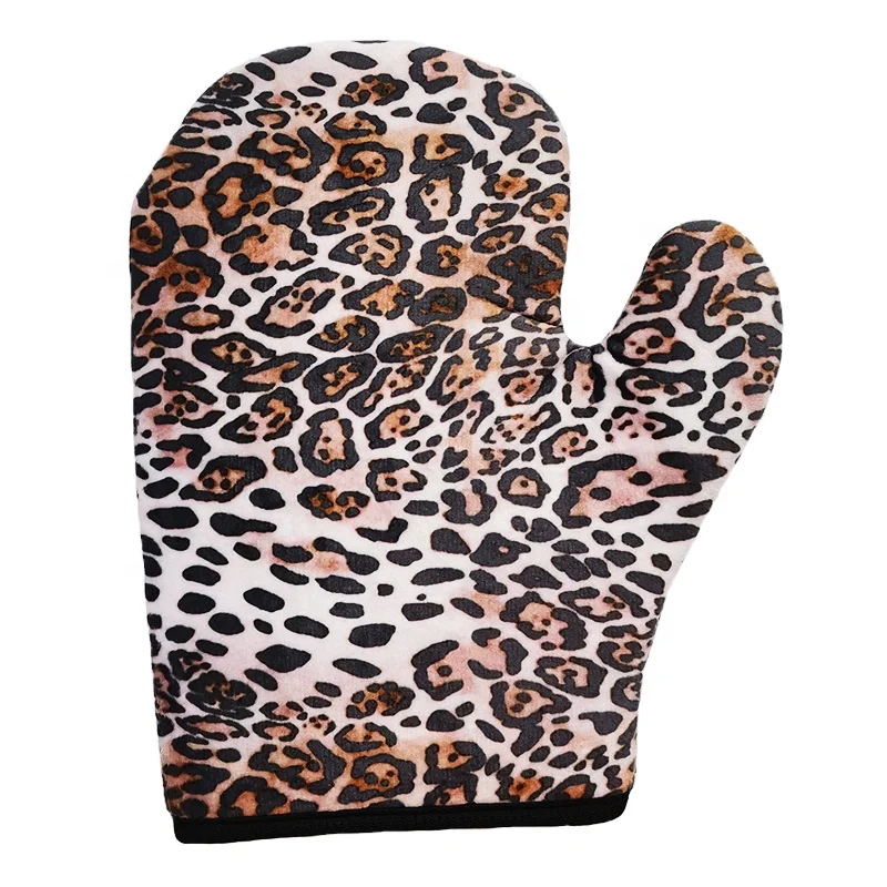 SPA Self Tanning Mitt Applicator Fiber Leopard Printed Sunless Tanner Glove Gloves Self Tanner Glove