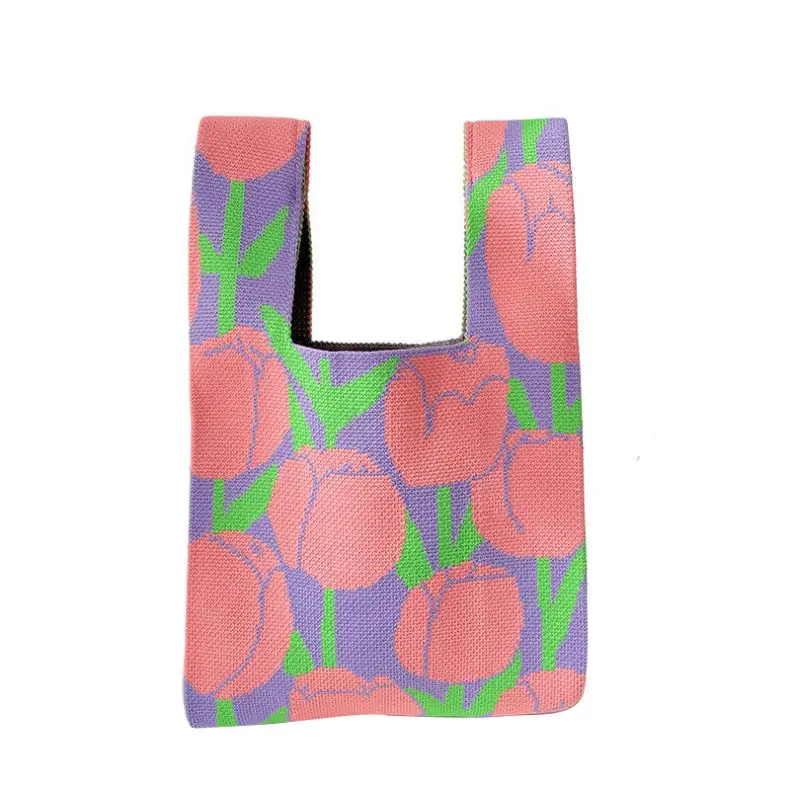 Customizable low MOQ Fashion Design Flower Pattern Knitted Handbag Cute Ladies Casual Crochet Wallet Knitted Tote Bag