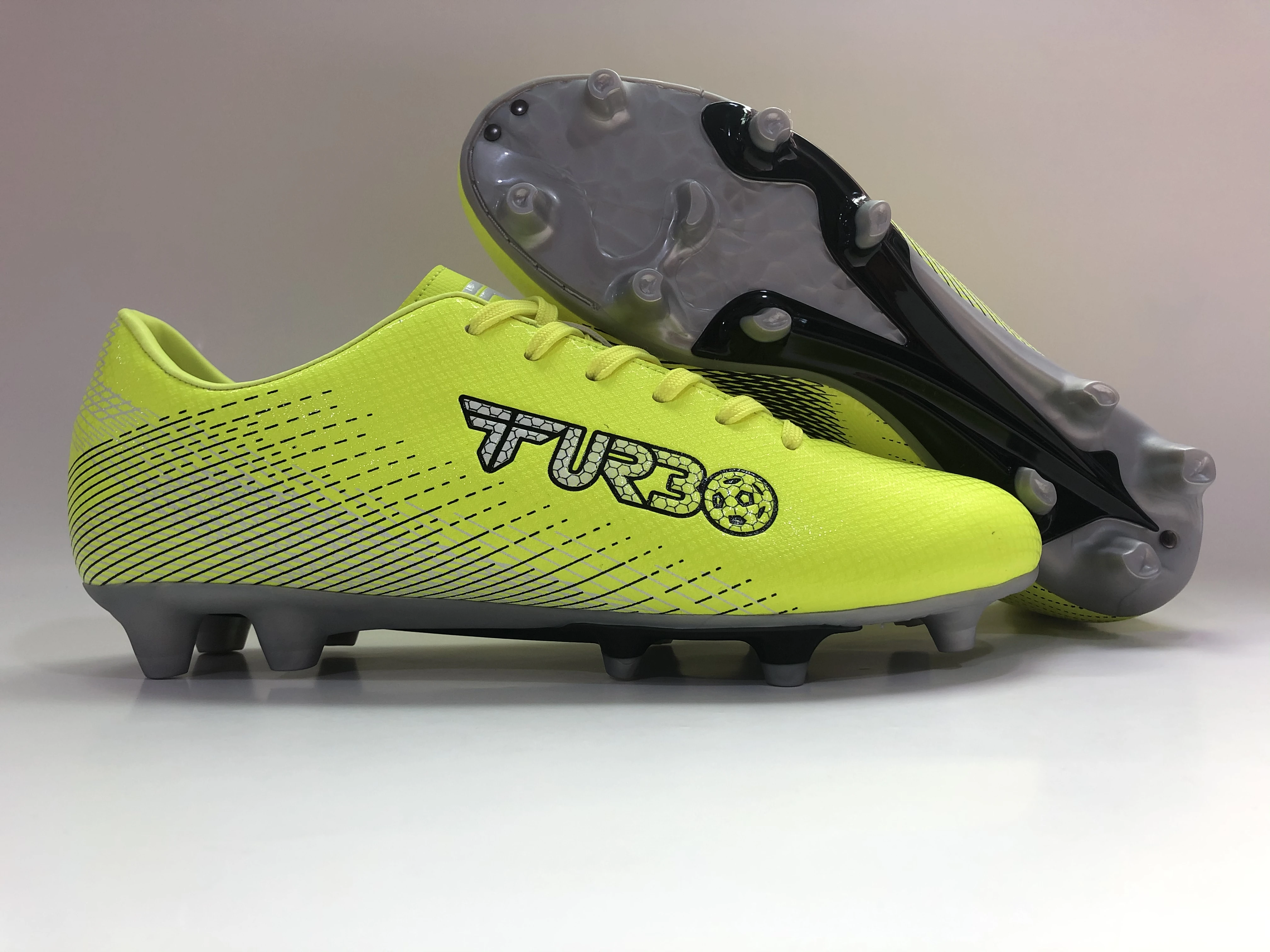 
Sports Kids Football Boots Soccer Shoes Custom 2021 Turf outdoor for Men Boys Fashion unisex soccer boots 