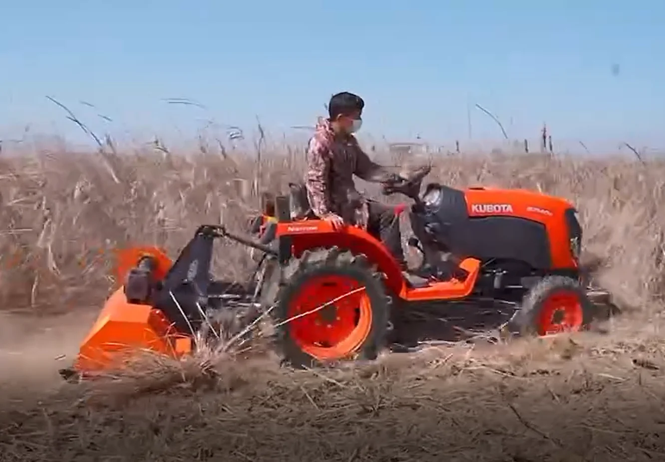 tractor with front loader grass cutter 3 point hitch mulcher scrificateur pour trateur tondeuse plaquette carbone scrifier mower