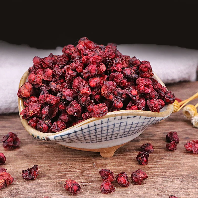 High quality China herbs dried schisandra berries whole schisandra chinensis seeds wu wei zi schisandrae fructus berry fruit