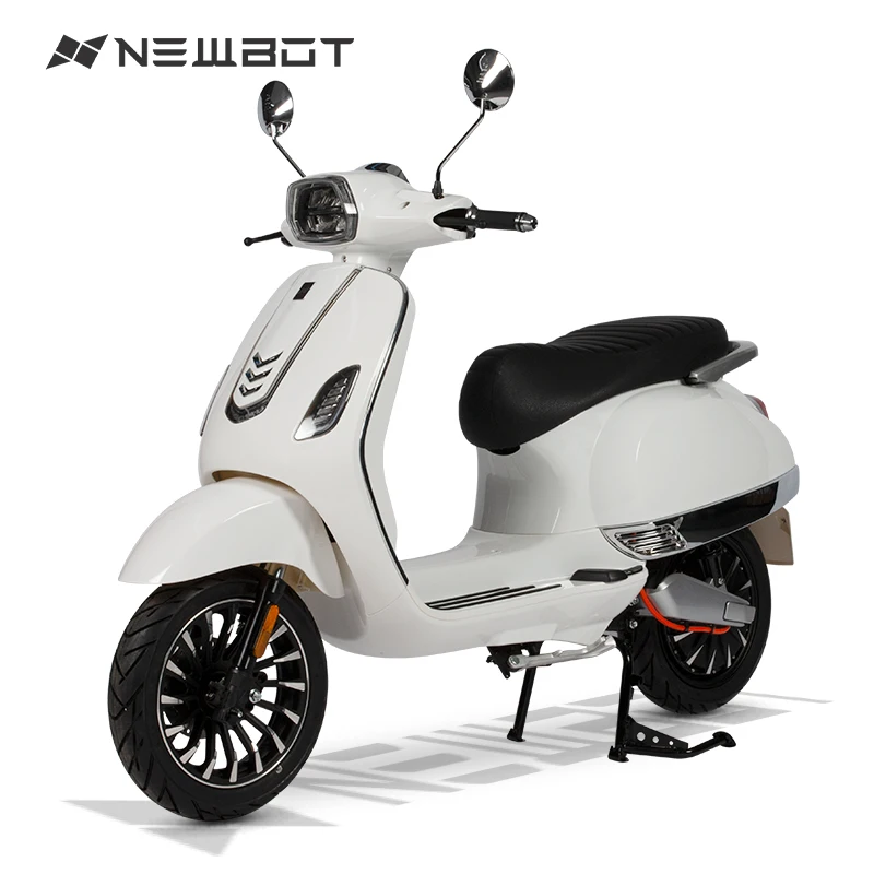 EEC 2000w High quality Lithium battery  max Speed 45km/h 2 wheel adult Breeze electric motorcycle scooter for adult commuting