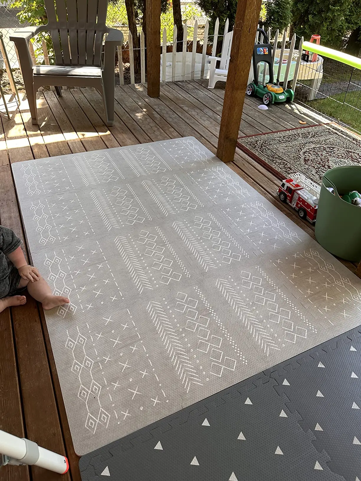 Customized stylish EVA foam puzzle mats baby playing soft non-toxic flooring toddler yay mats