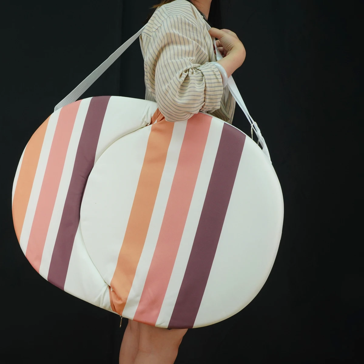 New Folding Football Stadium Chair Bleacher Seat Portable Adjustable Backrest Extra Wide Padded Cushion Chair With Straps