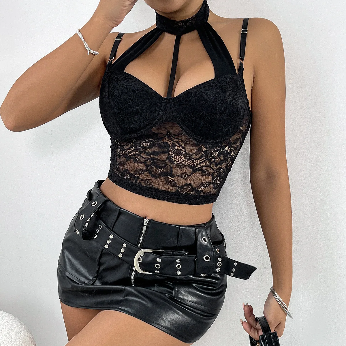 2024 New Arrivals Fashion Spicy Girl Seductive Mesh Lace Up Neck Halter Wrapping Chest Hollow Out Corset Sexy