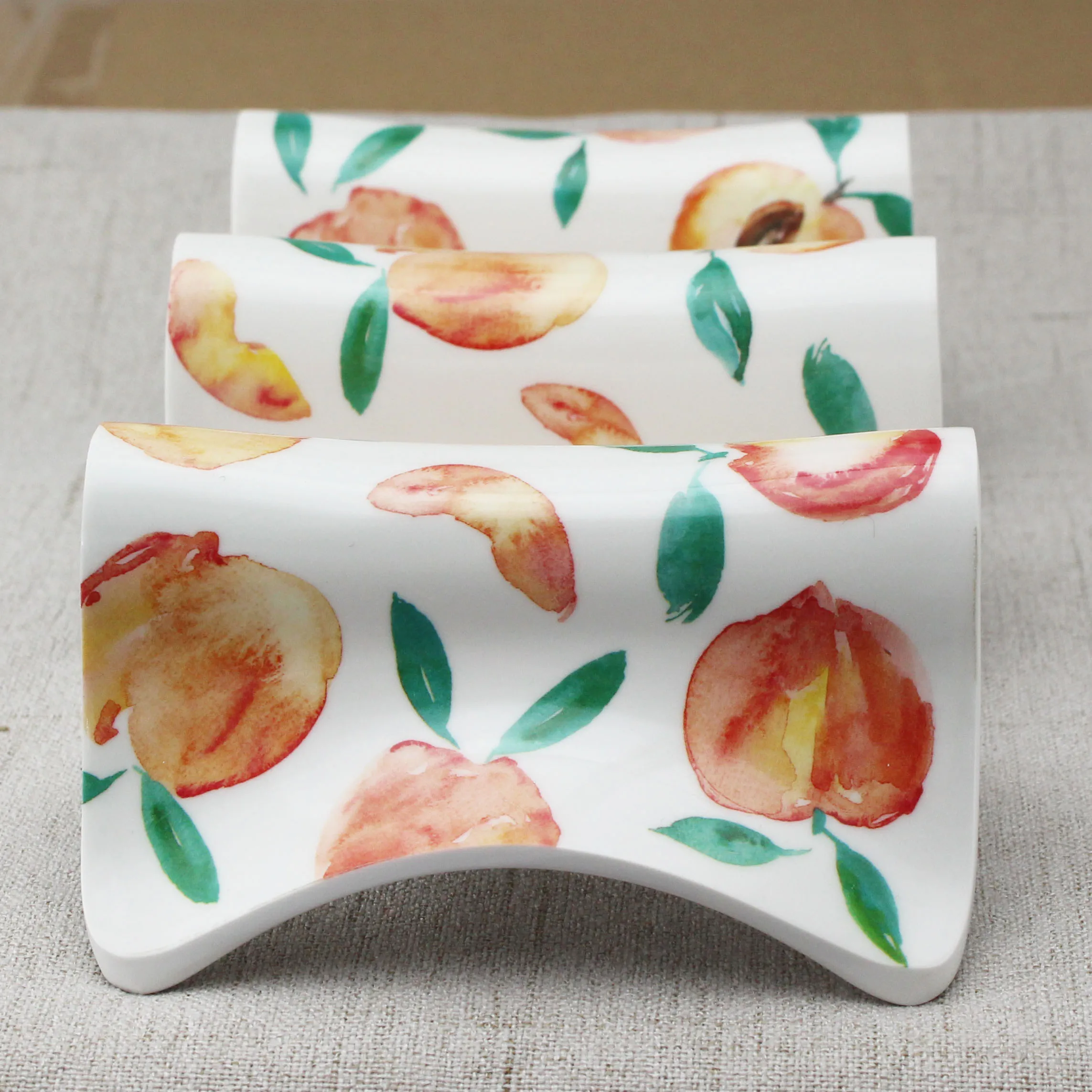 Оптовая продажа Небьющийся многоразовый цветной Меламиновый пластиковый держатель taco