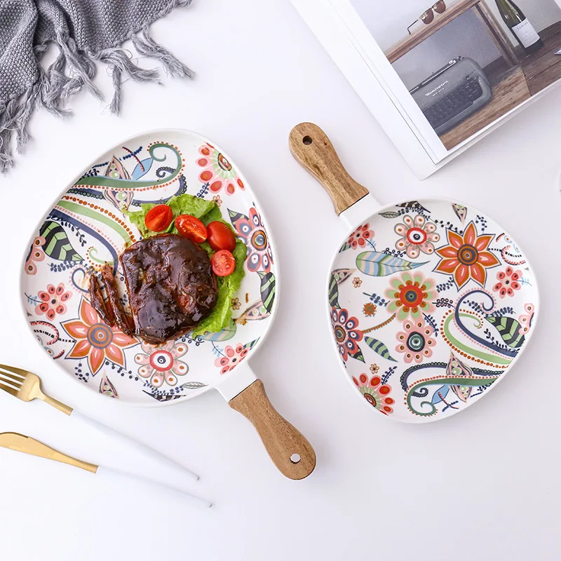 Customize Colorful Ceramic Dinner Plate Restaurant Food Steak Plate with Wood Handle