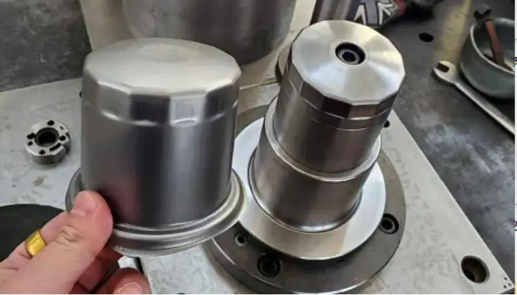 Deep drawing mold Mechanical power press ALE 200T with 2D manipulator and stage mold whole line solution