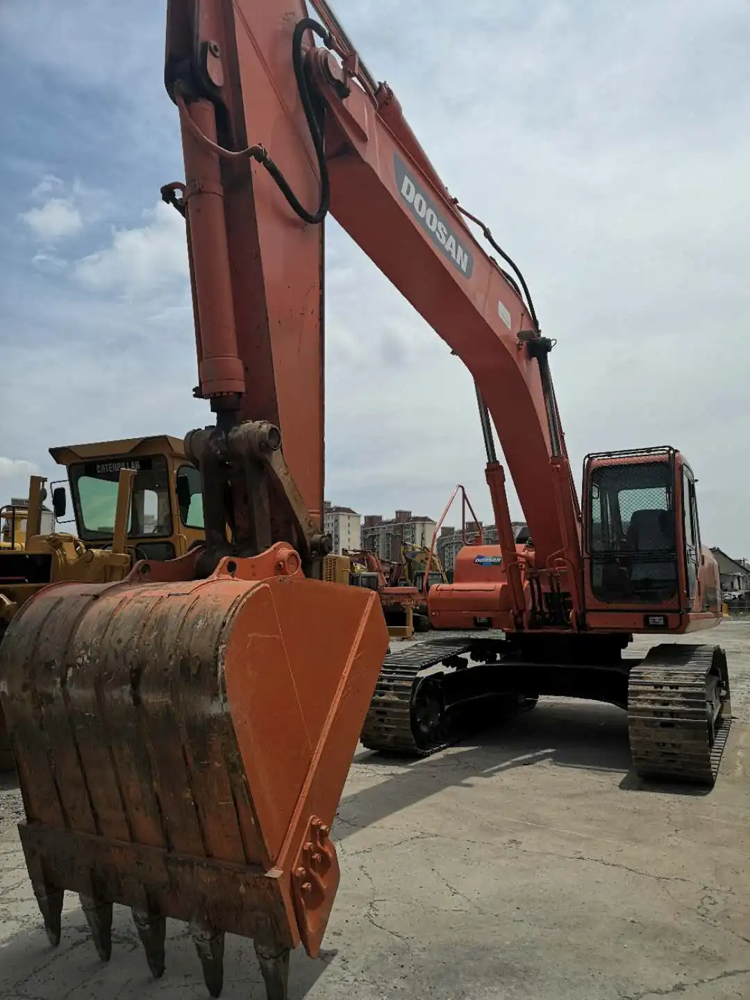 
Used Construction Equipment Doosan 300LC-7 Crawler Excavator with working condition in hot sale 
