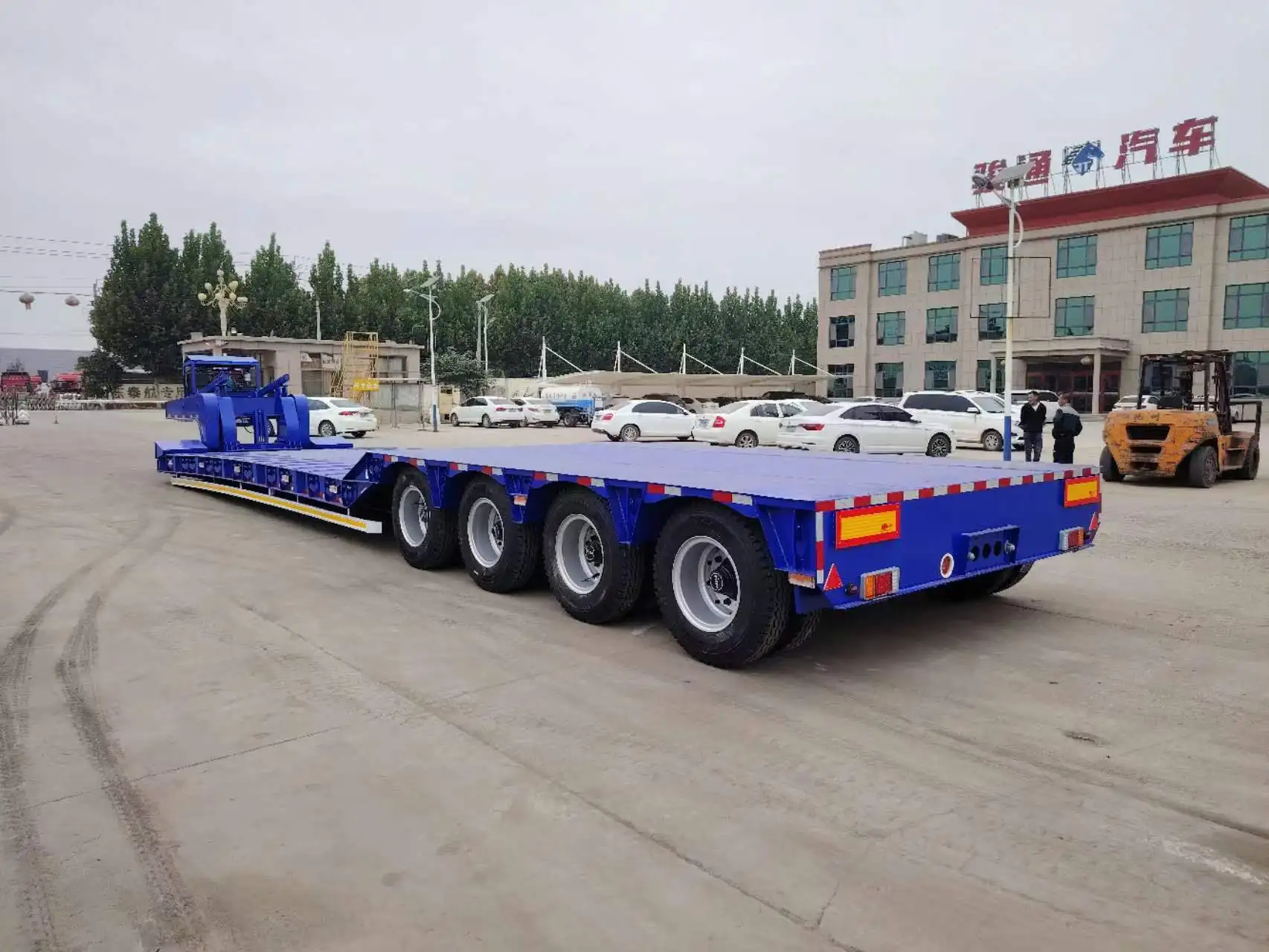 Низкорамный прицеп для грузовика Lowboys низкая кровать 35 тонн съемный Lowboy