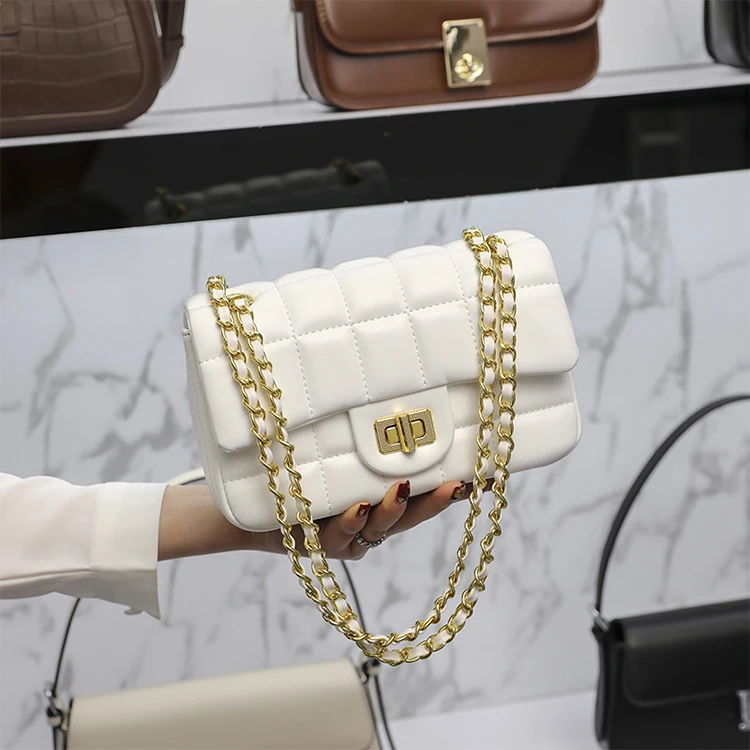 Summer Hot Sell New Style Luxury Fashion Weave Gold Chain Plaid Shoulder Crossbody Handbag 2021 Quality Cute Women Hand Bags