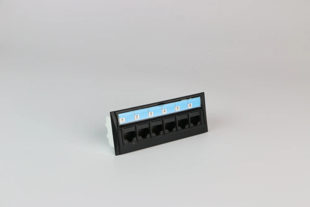 Сетевая коммутационная панель UTP Cat6A 24 порта